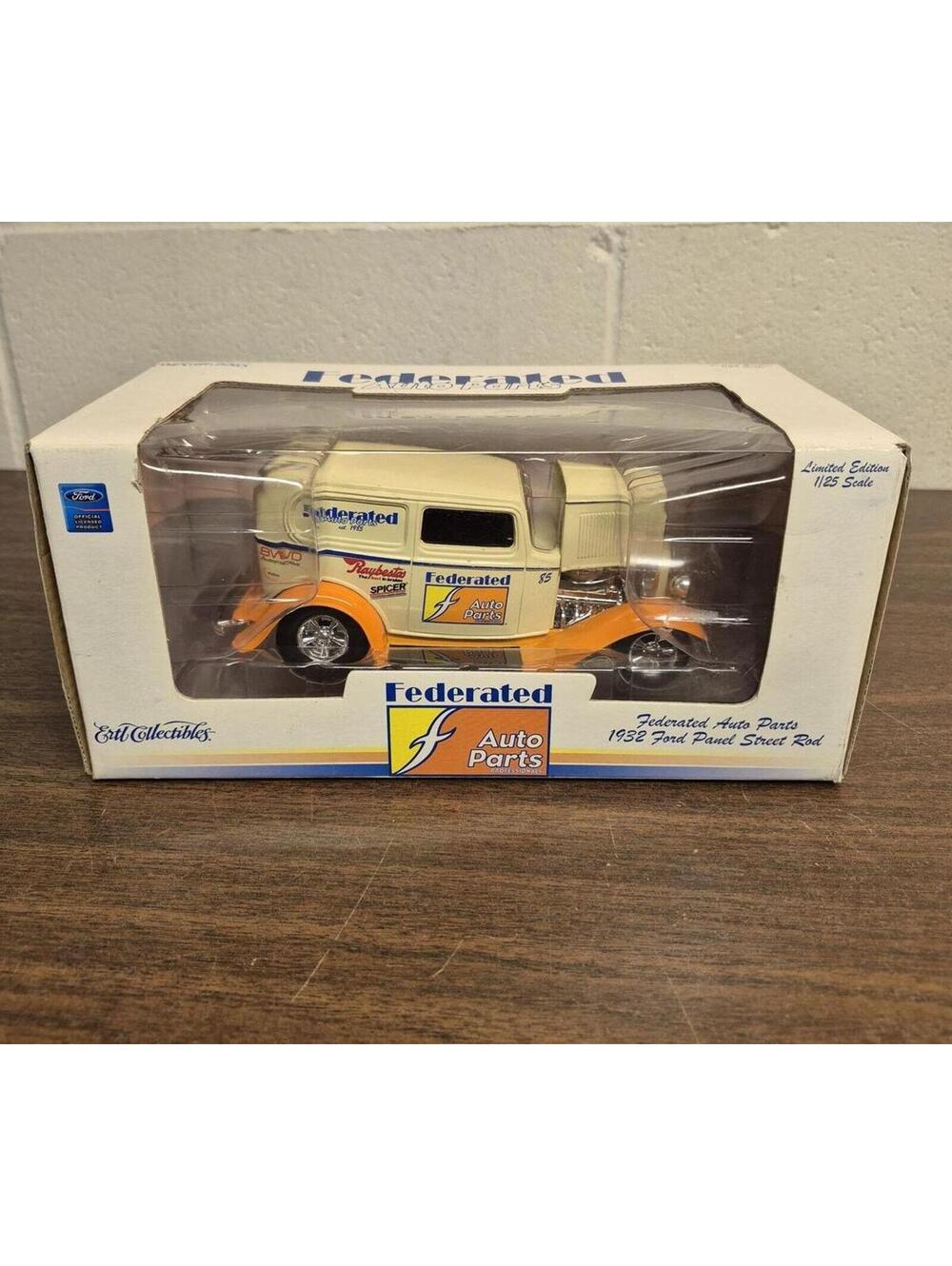 Federated Auto Parts 1932 Ford Panel Street Rod Diecast Model